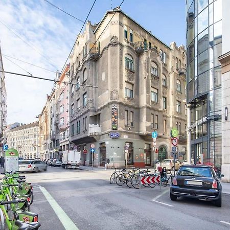 Extra Central Mini Studio - Lively Neighborhood Budapešť Exteriér fotografie