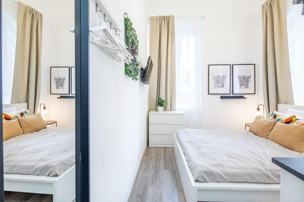Extra Central Mini Studio - Lively Neighborhood Budapešť Exteriér fotografie